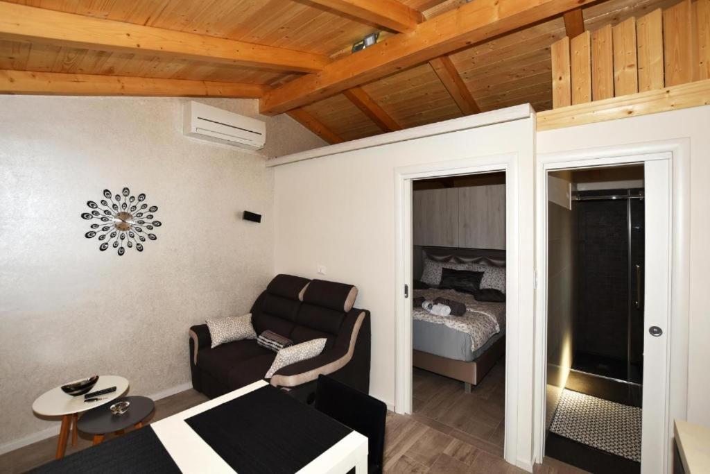 Deluxe Apartment Nono- Anex Building Porec Exterior photo