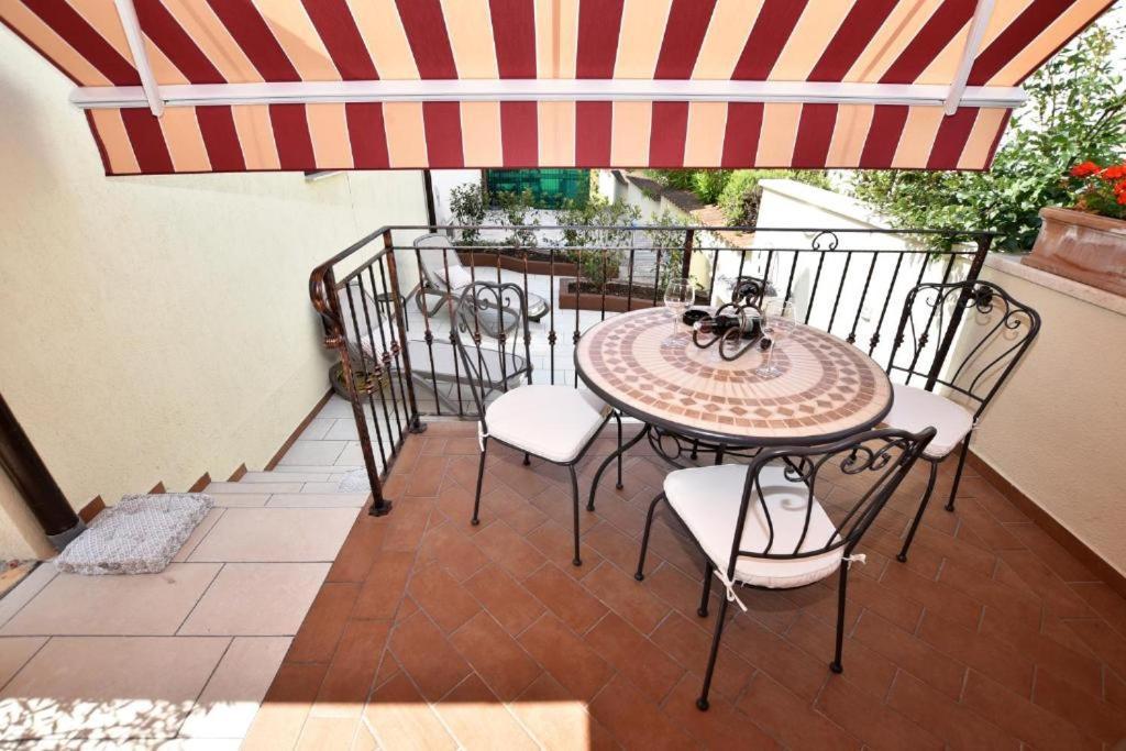 Deluxe Apartment Nono- Anex Building Porec Exterior photo